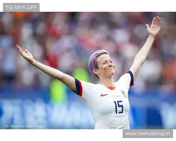 梅根·拉皮诺逛街随手买的东西，把我这个月工资当零花钱也太随意